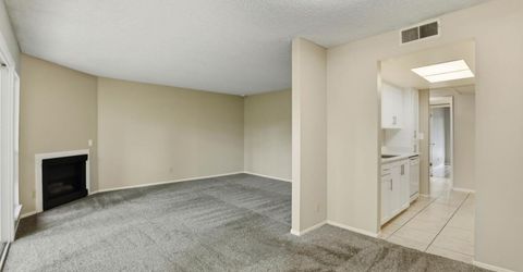 2430 Larkspur Ln #280, Unit 280, Sacramento, CA 95825 Photo