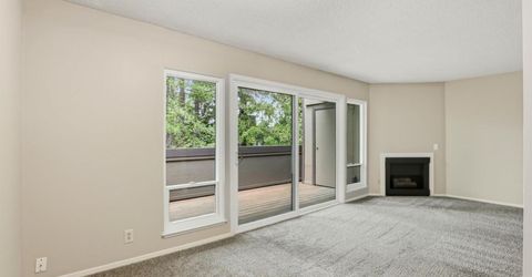 2430 Larkspur Ln #280, Unit 280, Sacramento, CA 95825 Photo