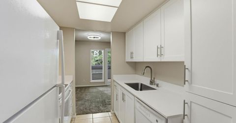 2430 Larkspur Ln #280, Unit 280, Sacramento, CA 95825 Photo