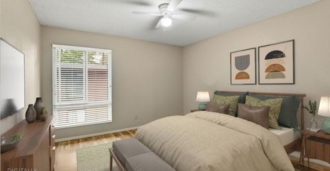 2430 Larkspur Ln #280, Unit 280, Sacramento, CA 95825 Photo