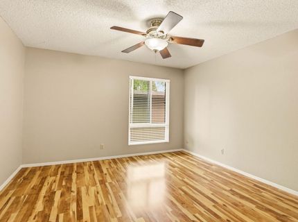 2430 Larkspur Ln #280, Unit 280, Sacramento, CA 95825 Photo