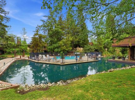 2430 Larkspur Ln #280, Unit 280, Sacramento, CA 95825 Photo