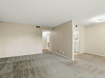 2430 Larkspur Ln #280, Unit 280, Sacramento, CA 95825 Photo