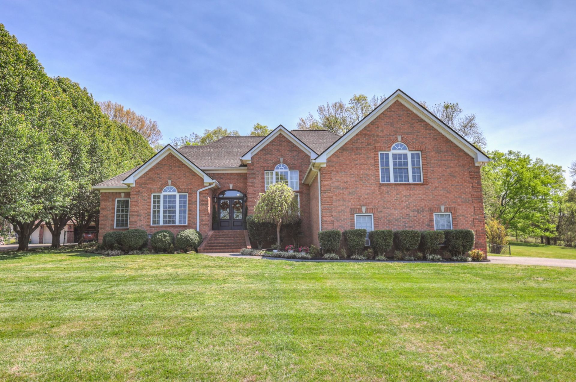 1100 Newmans Trl, Hendersonville, TN 37075 Main Photo