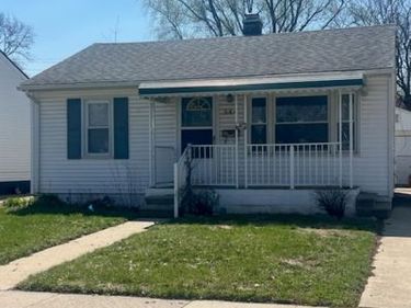 544 E Dallas Avenue, Madison Heights, MI 48071