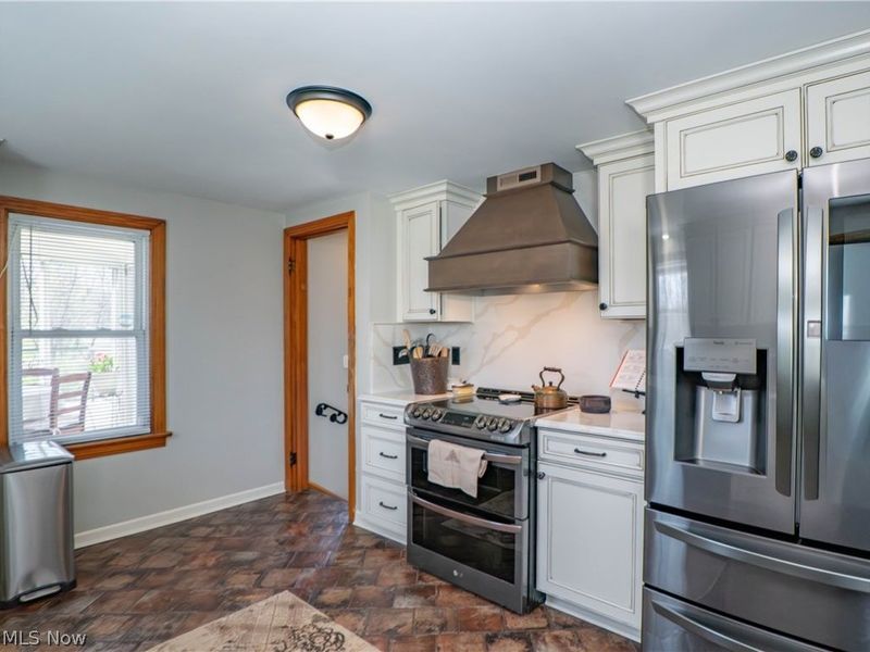 4902 Clardell Avenue SW, Canton, OH 44706 Photo 12