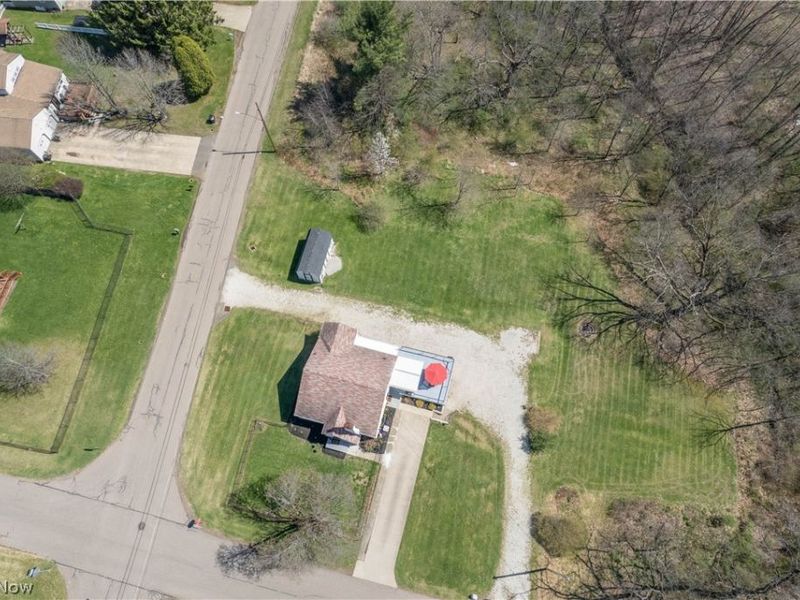 4902 Clardell Avenue SW, Canton, OH 44706 Photo 2