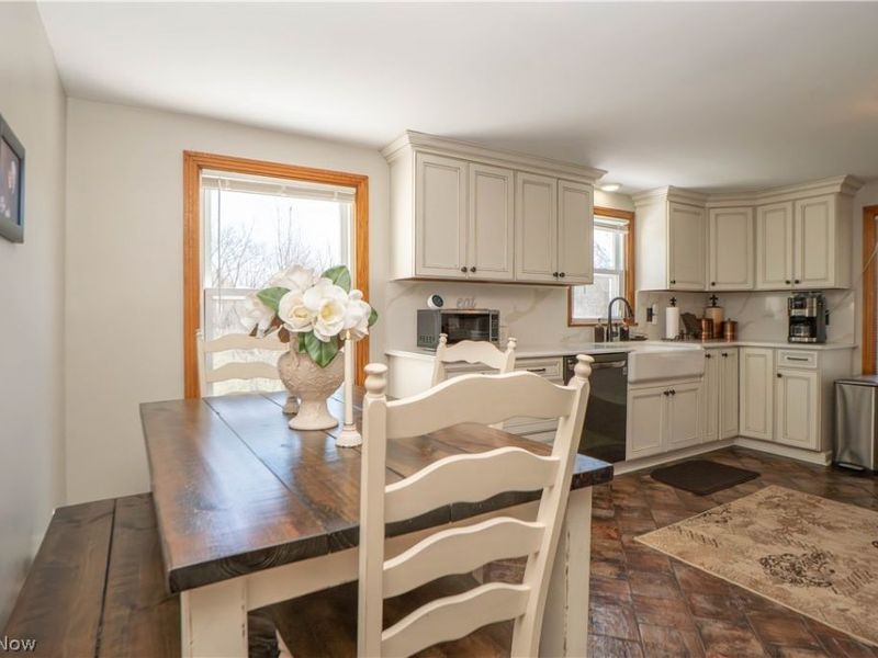 4902 Clardell Avenue SW, Canton, OH 44706 Photo 9