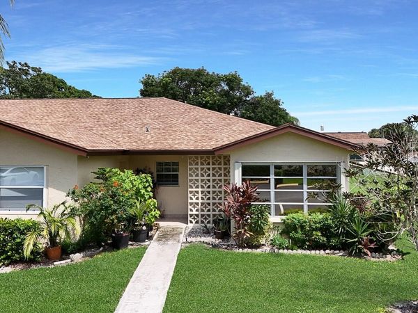 5220 Nesting Way, Unit D, Delray Beach, FL 33484