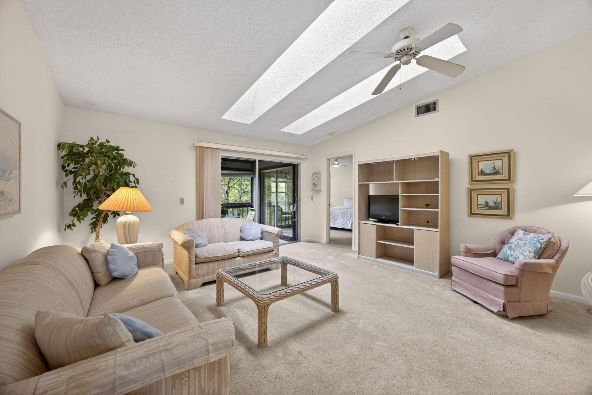 8323 SE Croft Circle, Unit N9, Hobe Sound, FL 33455 Photo