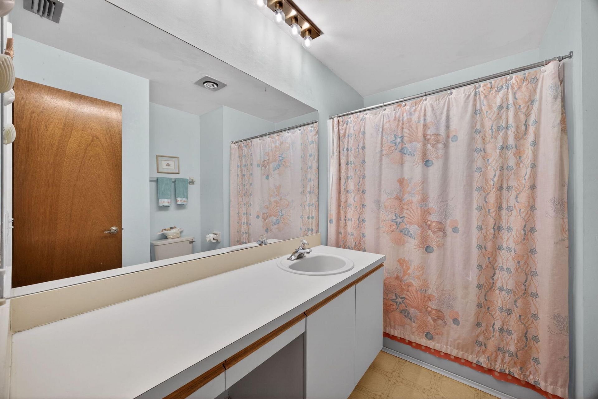 8323 SE Croft Circle, Unit N9, Hobe Sound, FL 33455 Photo