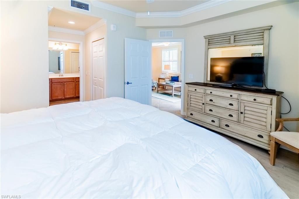 9826 Giaveno Cir, Unit 1511, Naples, FL 34113 Photo