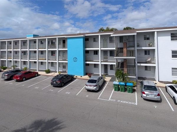 5896 GARDEN LANE , Unit A27, BRADENTON, FL 34207