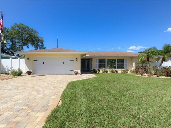 2990 MEADOW OAK DRIVE N, CLEARWATER, FL 33761