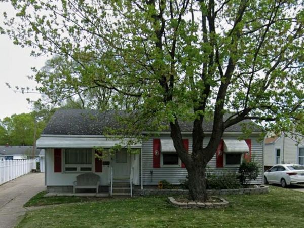 5328 Elaine Drive, Toledo, OH 43613