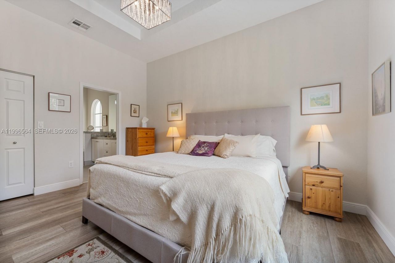 9473 SW 227th Ter, Cutler Bay, FL 33190 Photo