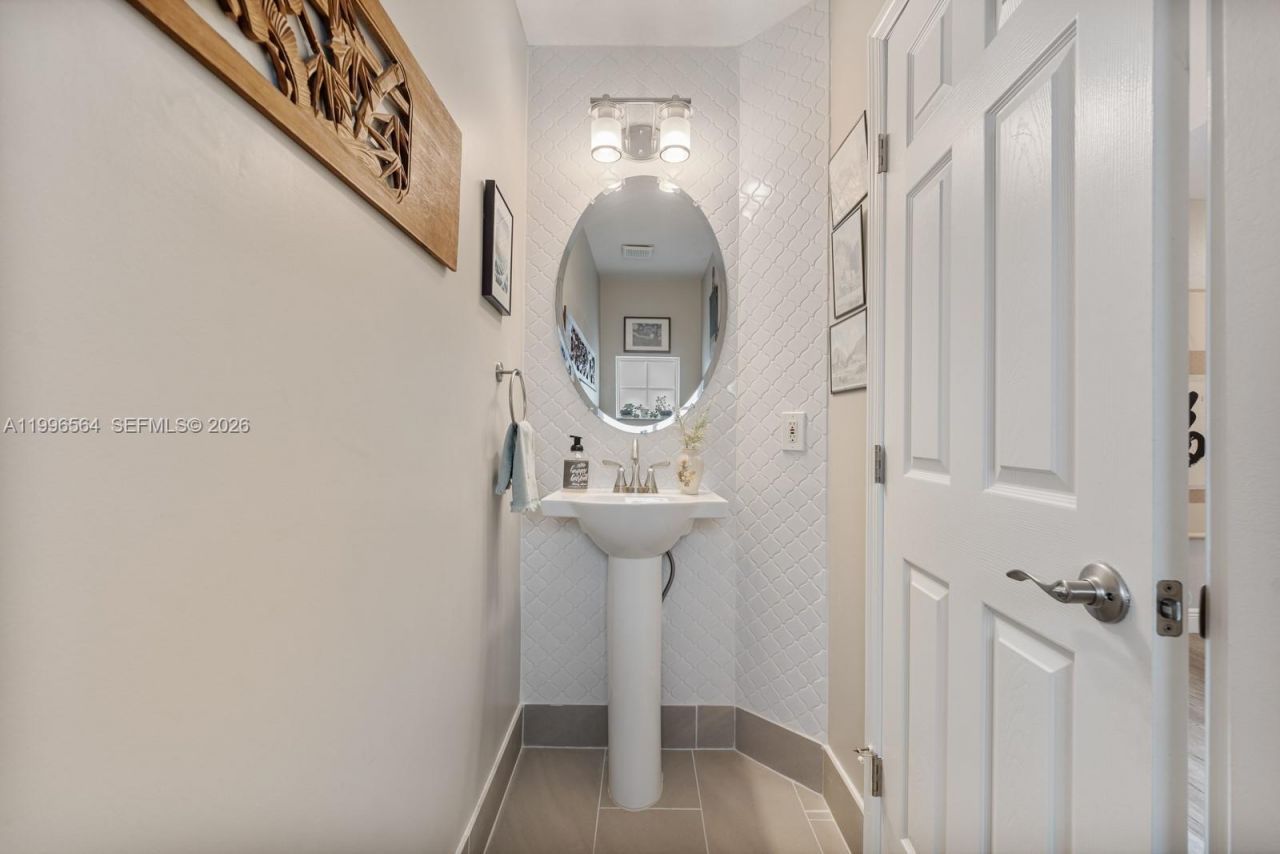 9473 SW 227th Ter, Cutler Bay, FL 33190 Photo