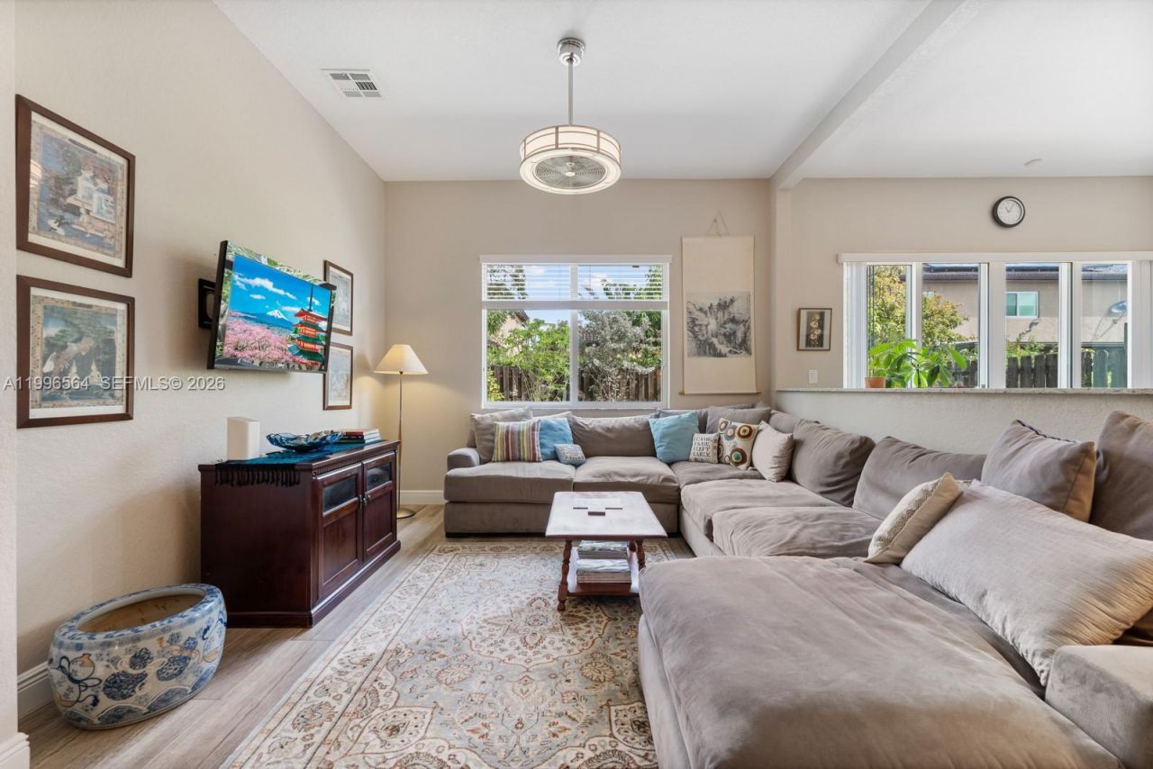 9473 SW 227th Ter, Cutler Bay, FL 33190 Photo