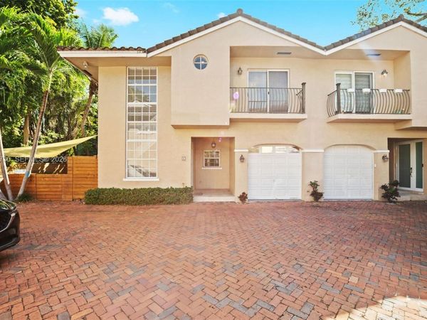 3135 Gifford Ln, Unit C, Miami, FL 33133