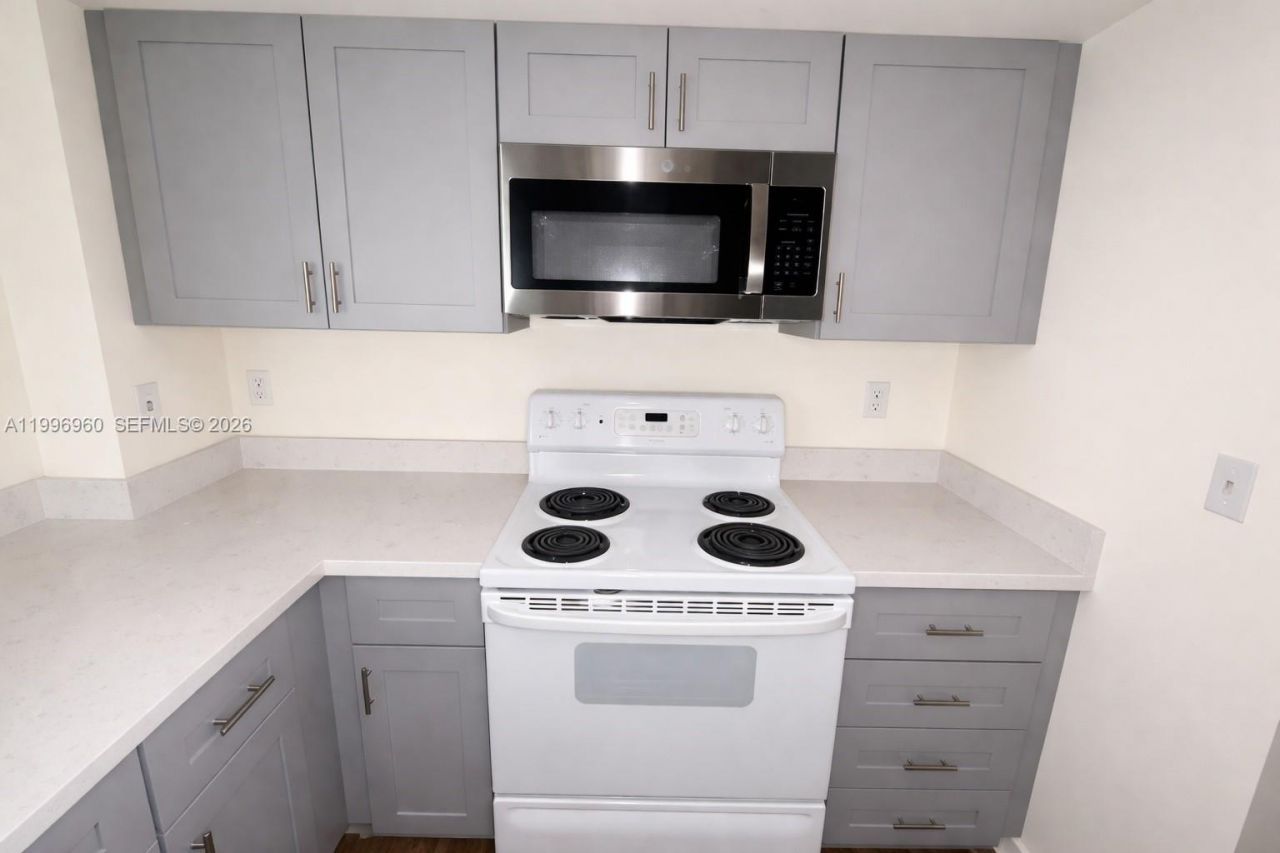 9066 W Atlantic Blvd, Unit 433, Coral Springs, FL 33071 Photo