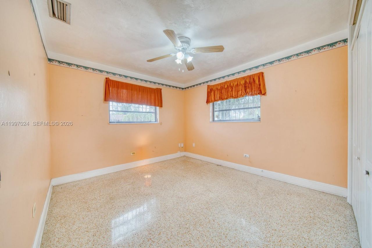 9961 SW 12th St, Miami, FL 33174 Photo