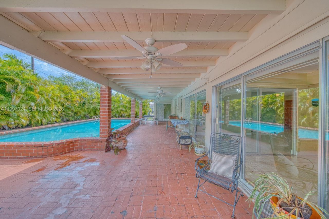 9961 SW 12th St , Miami, FL 33174 Photo