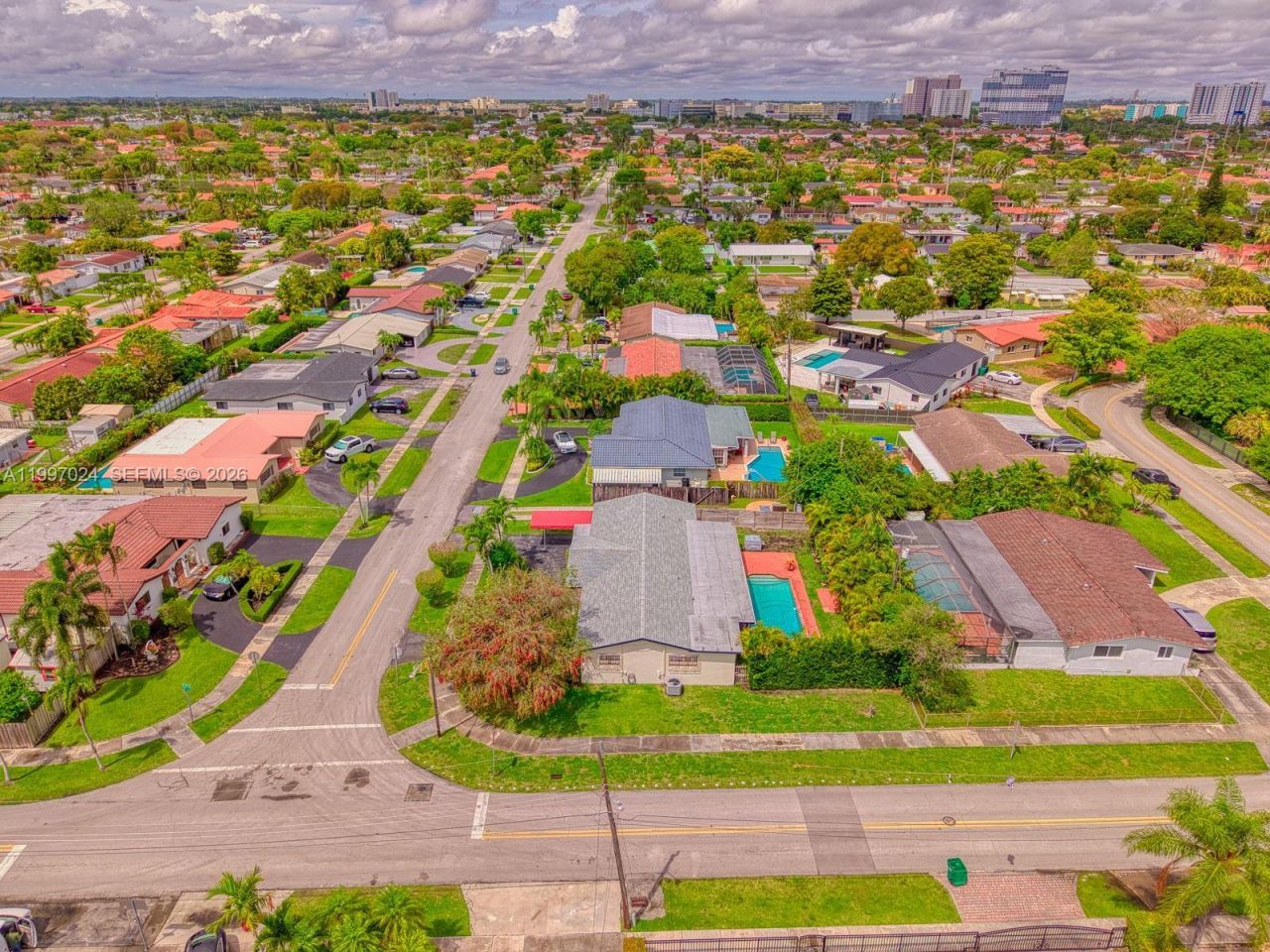 9961 SW 12th St , Miami, FL 33174 Photo