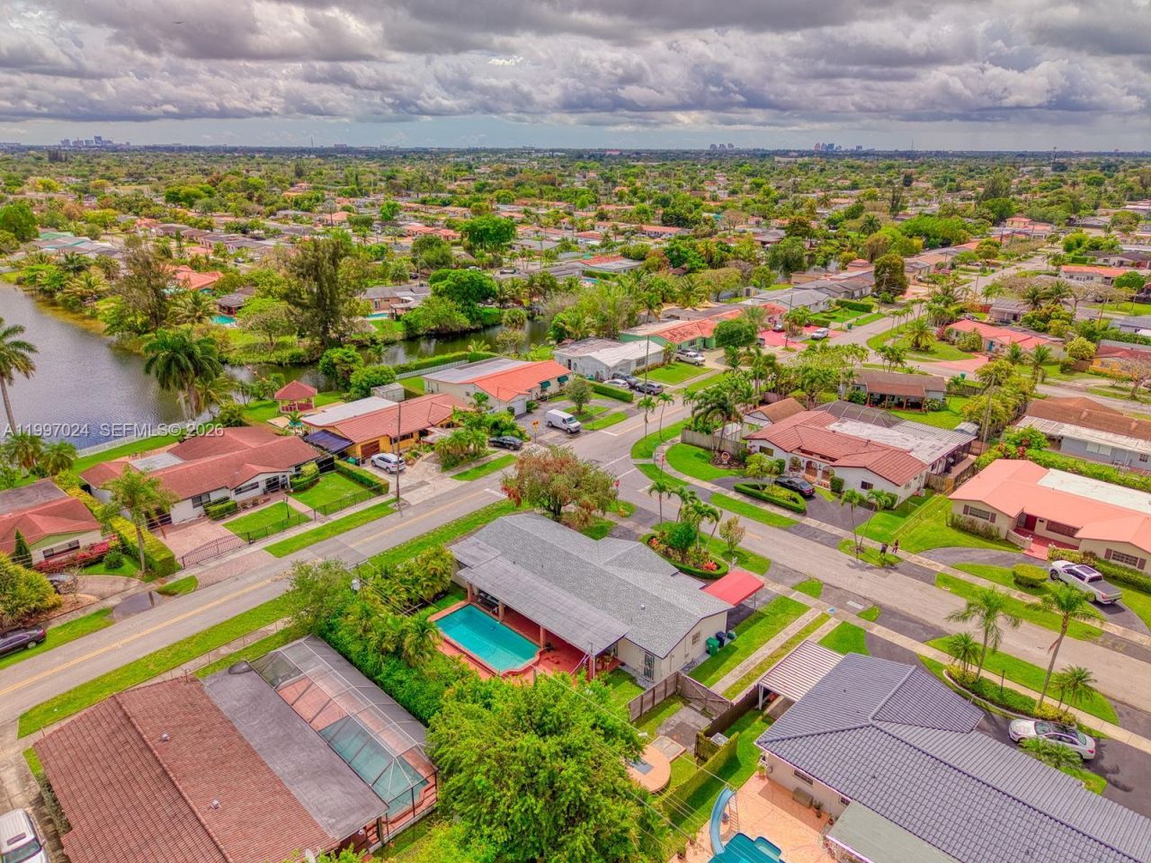 9961 SW 12th St , Miami, FL 33174 Photo