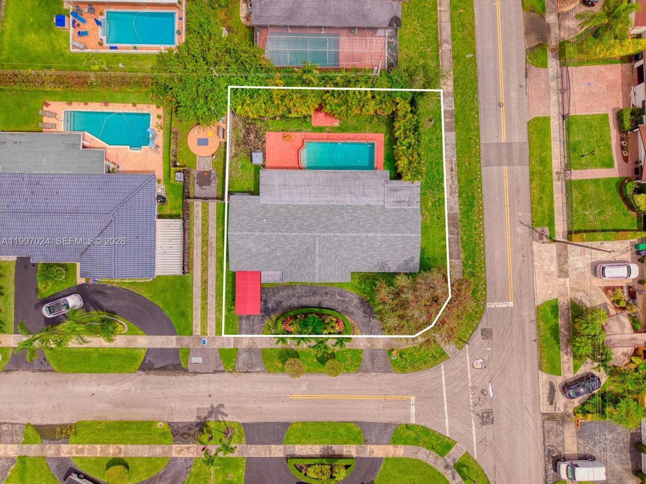 9961 SW 12th St , Miami, FL 33174 Photo