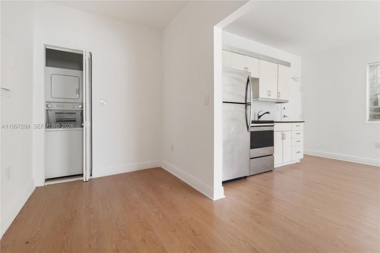 1219 Meridian Ave, Unit 4, Miami Beach, FL 33139 Photo