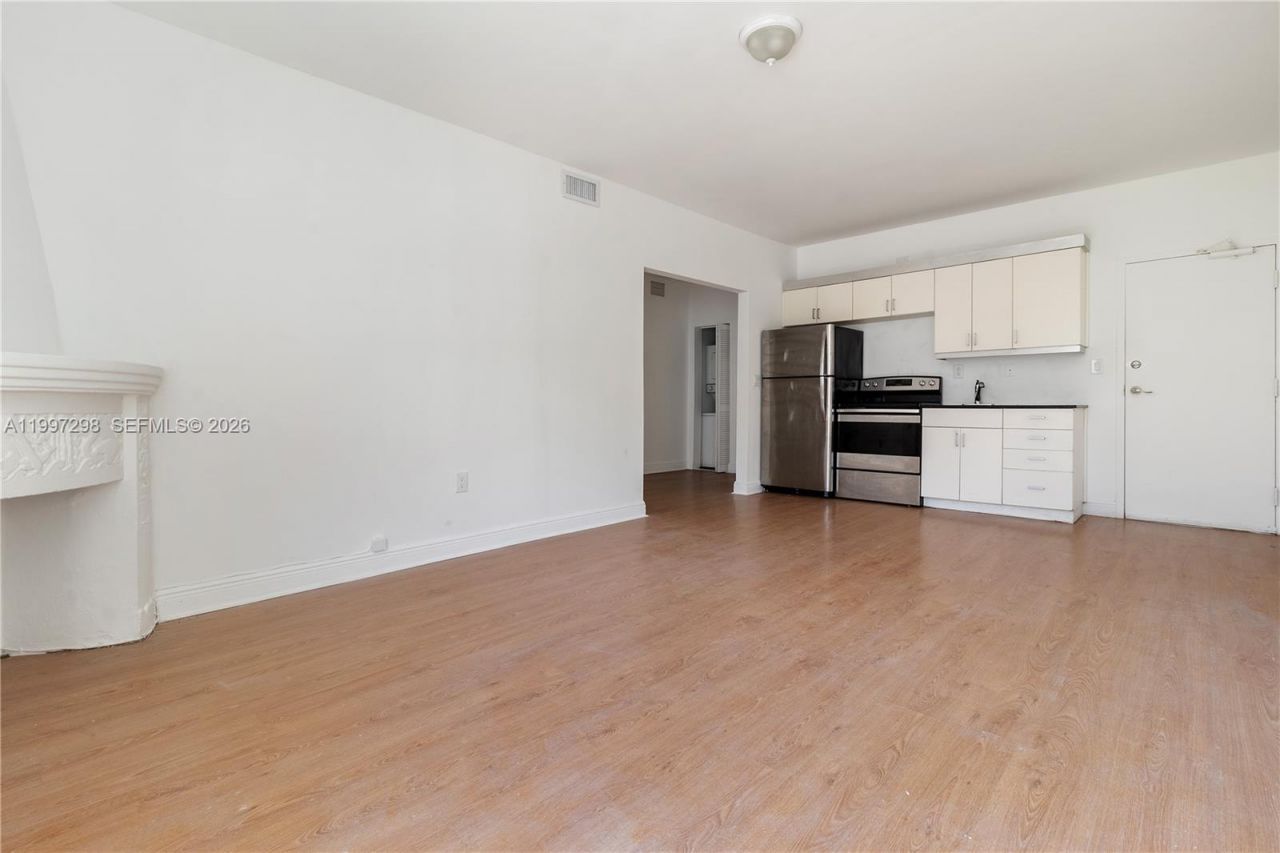 1219 Meridian Ave, Unit 4, Miami Beach, FL 33139 Photo