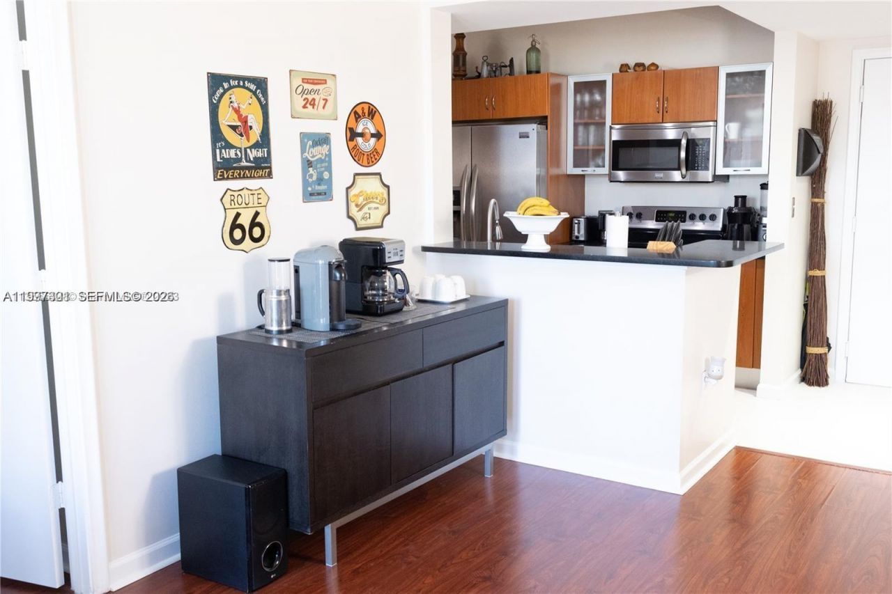 2775 NE 187th St, Unit 629, Aventura, FL 33180 Photo