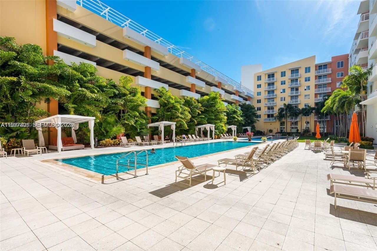 2775 NE 187th St, Unit 629, Aventura, FL 33180 Photo