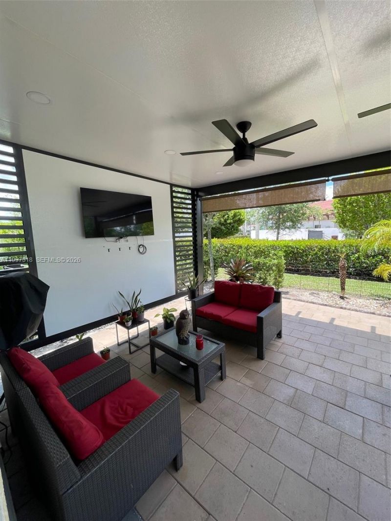 3494 W 103rd Ter, Hialeah, FL 33018 Photo