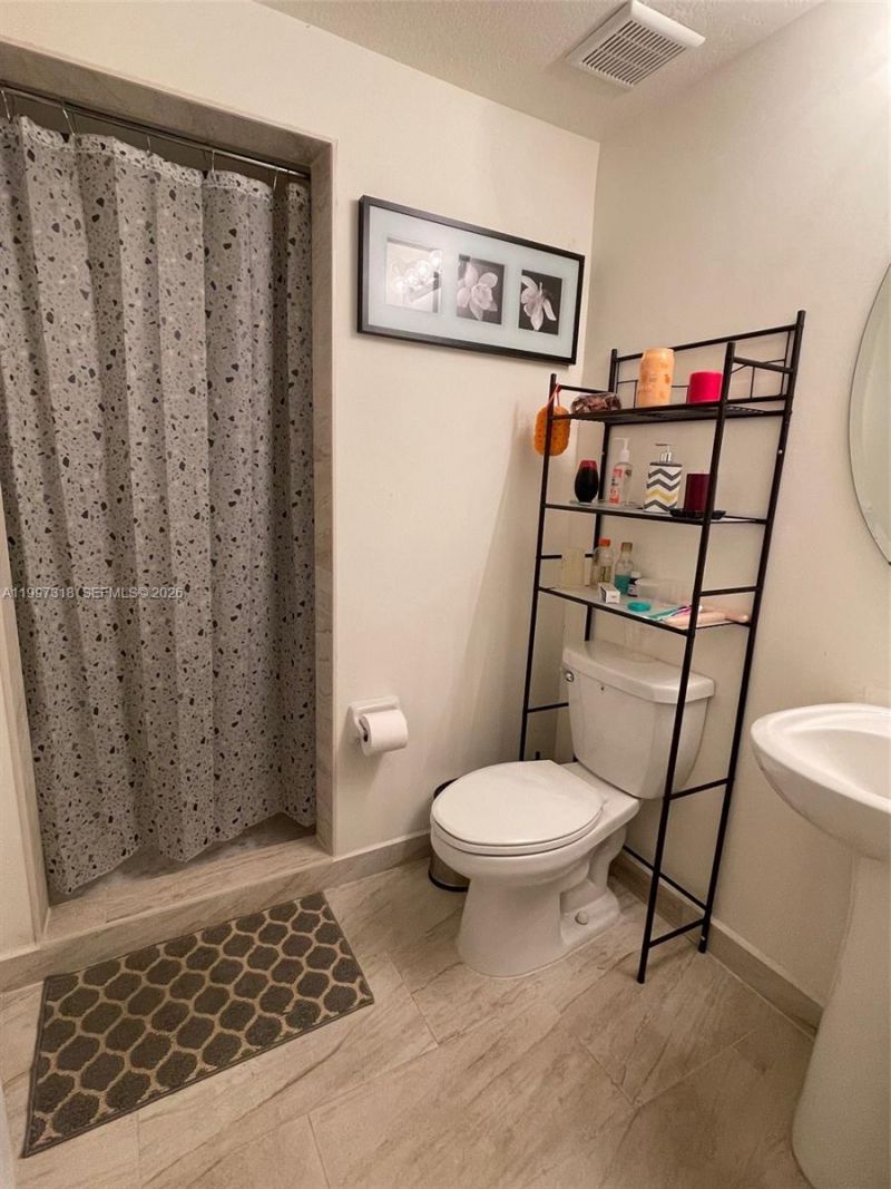 3494 W 103rd Ter, Hialeah, FL 33018 Photo