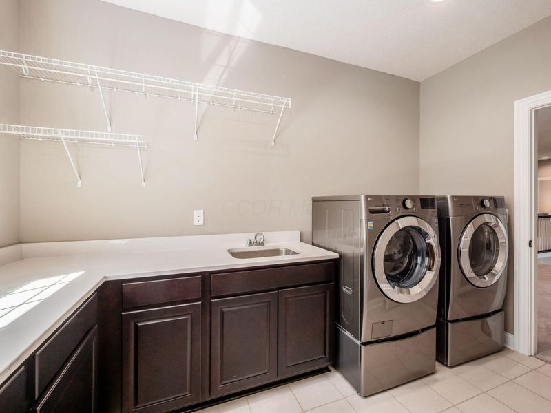 876 Memories Lane , Westerville, OH 43081 Photo 41