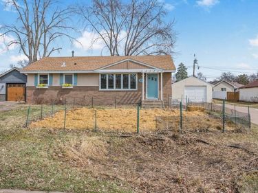 7200 Newton Avenue N, Brooklyn Center, MN 55430