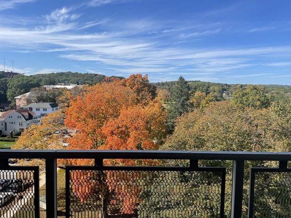 80 Salisbury St, Unit 806, Worcester, MA 01609