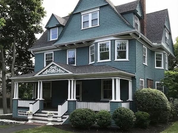 70 Sumner St, Newton, MA 02459