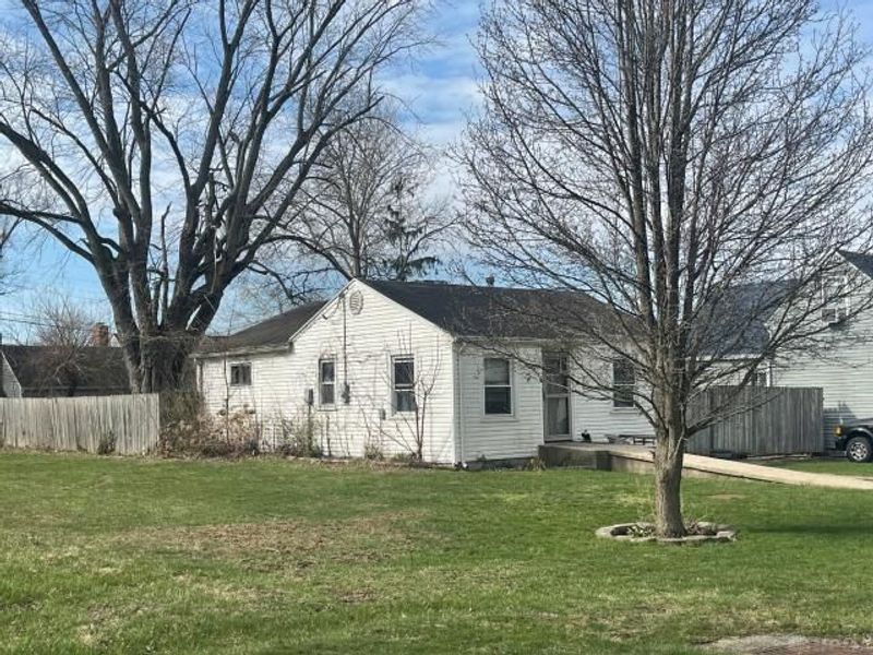 2020 Wilding Avenue, Dayton, OH 45414 Photo 2