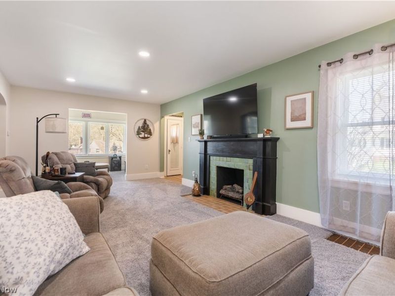 1480 Thornapple Avenue , Akron, OH 44301 Photo 12