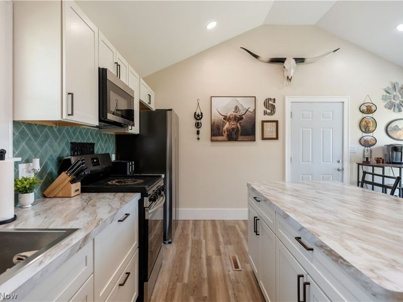 1480 Thornapple Avenue , Akron, OH 44301 Photo 23