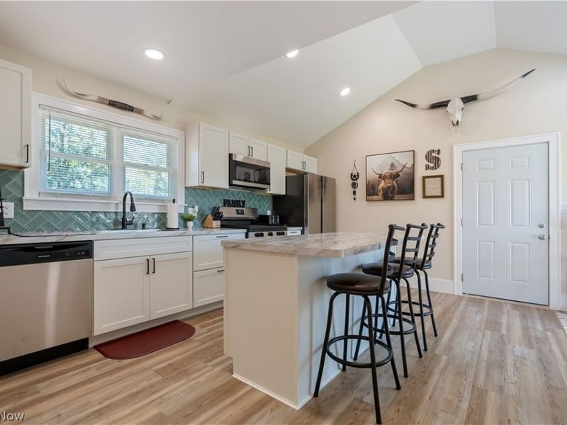 1480 Thornapple Avenue , Akron, OH 44301 Photo 24