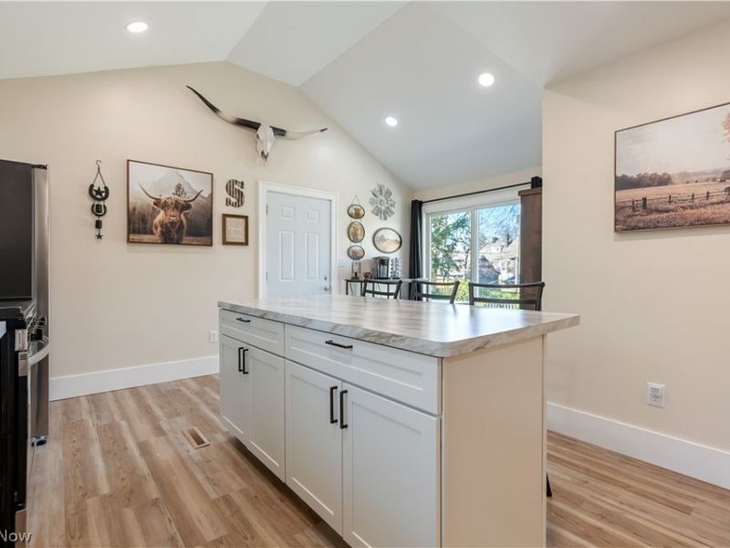 1480 Thornapple Avenue , Akron, OH 44301 Photo 26