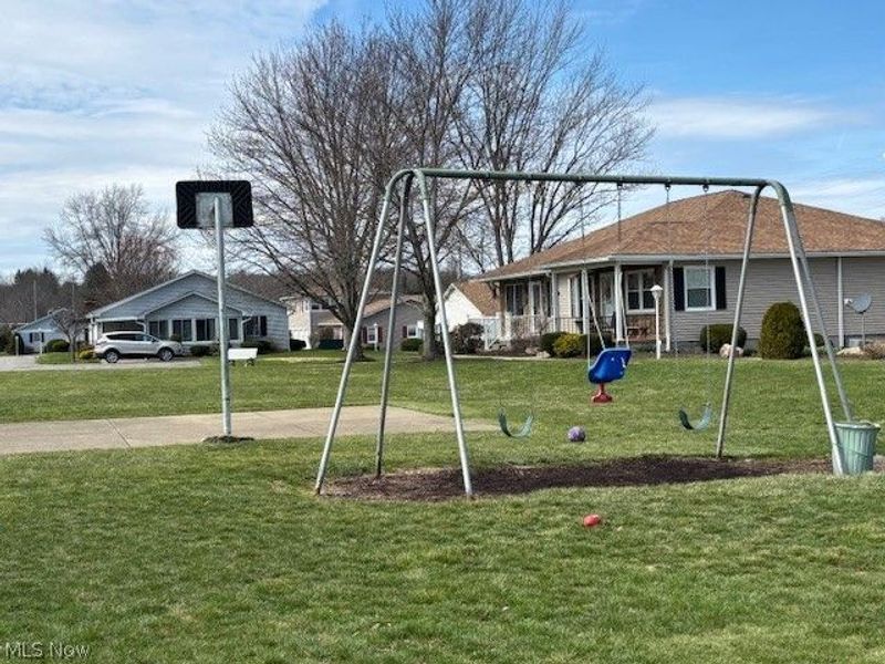 930 Canterbury Lane, Salem, OH 44460 Photo 17