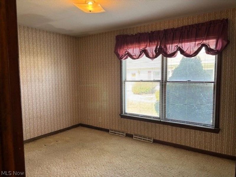 930 Canterbury Lane, Salem, OH 44460 Photo 8