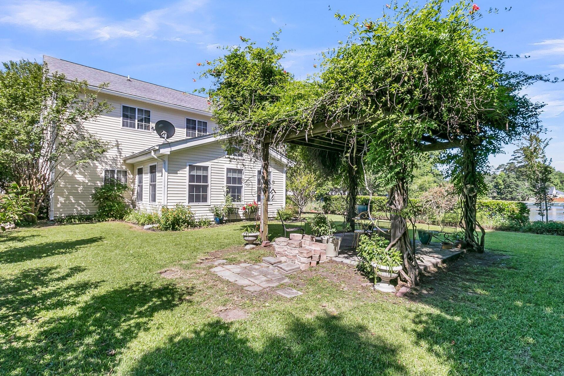 67 Regency Oaks Drive Photo 37