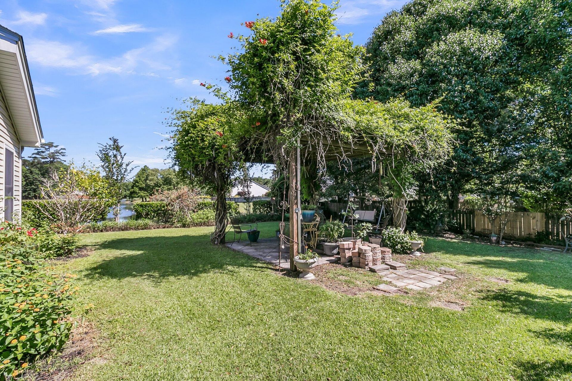 67 Regency Oaks Drive Photo 39