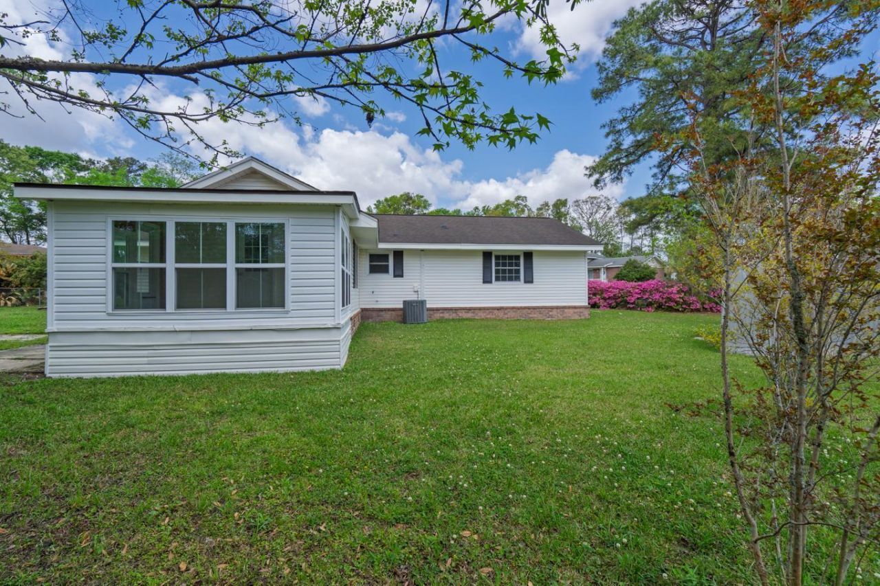 125 Braly Drive Photo 6