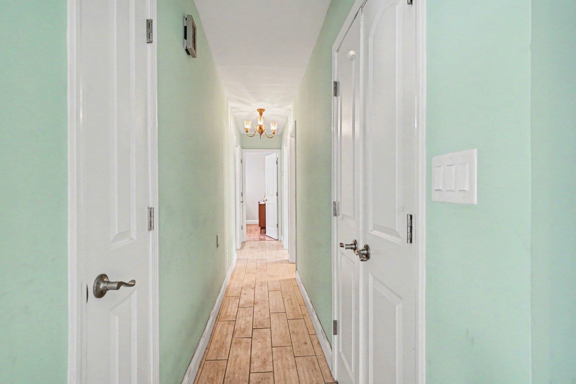 4625 Boxwood Dr. Photo 10